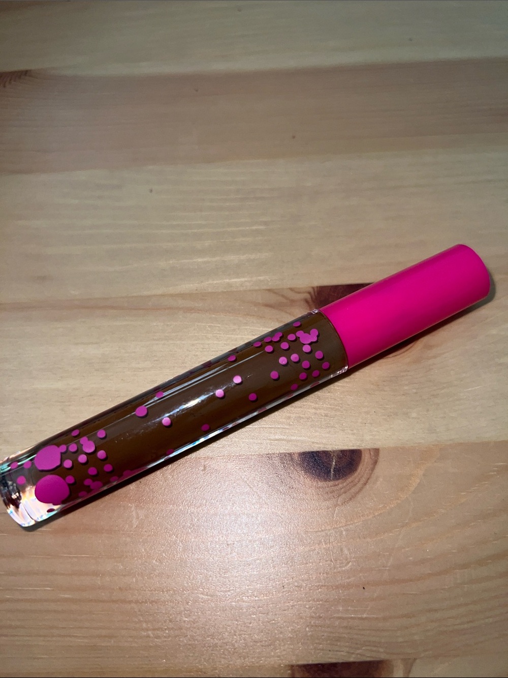 Coloured Raine lip lacquer - Picture 2 of 4